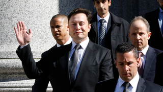 Elon Musk Reaches Deal With the SEC Requiring Tougher Oversight of His Bad Tweets
